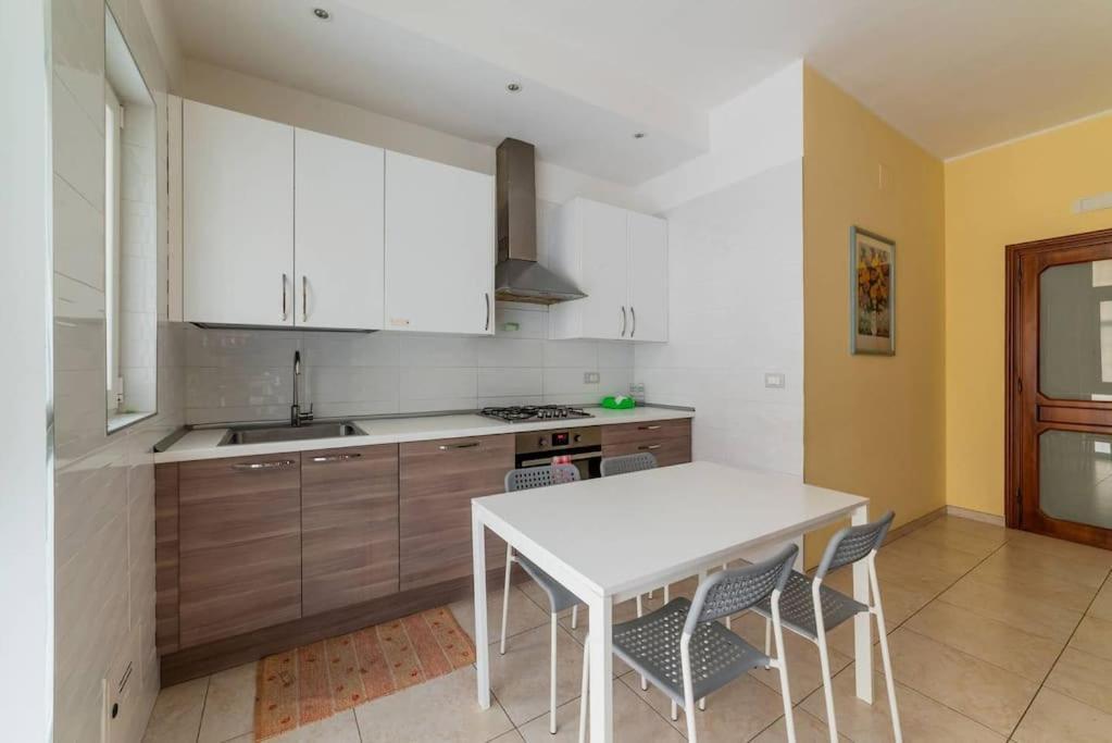 Appartamento Arts House Bari Esterno foto